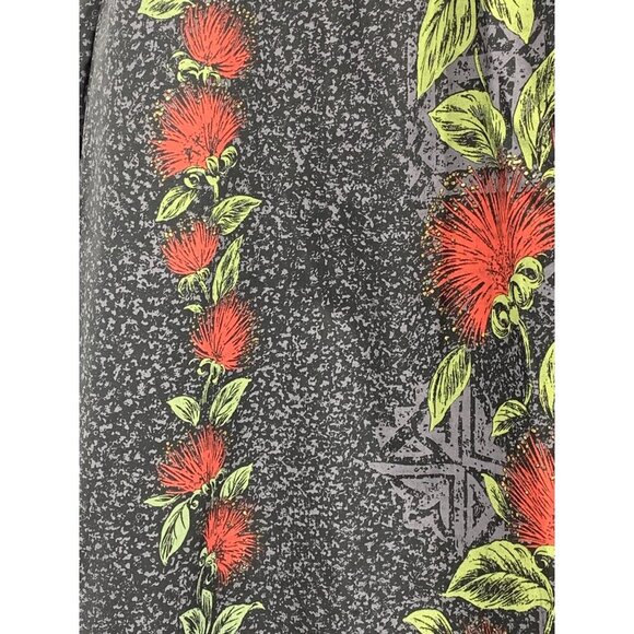 Good Times Aloha Hawaiian Floral Ruffle Medium M Muumuu Black Red Ohia Flower - Picture 7 of 10